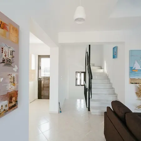 Irini & Vasiliki Villa